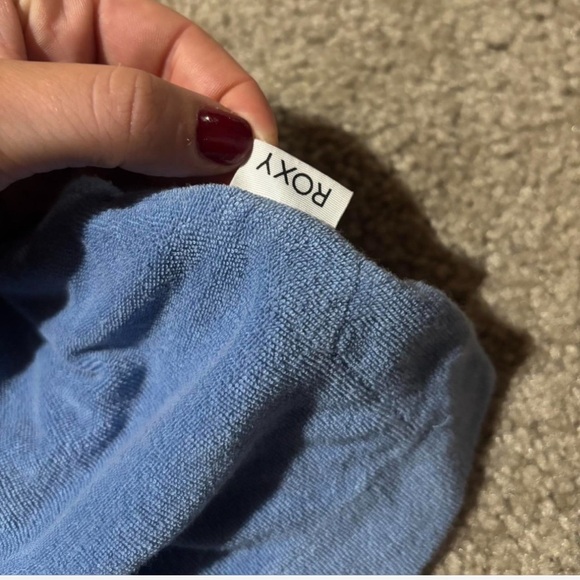 Roxy Women's Shorts - Picture 4 of 5